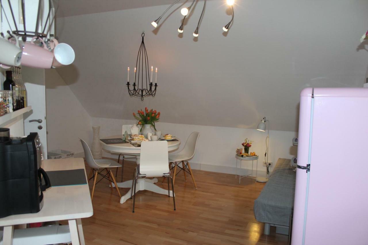 Ferienwohnung Im Tuermchen Oberfell Экстерьер фото